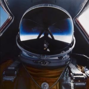 Meet your Posher, Logan